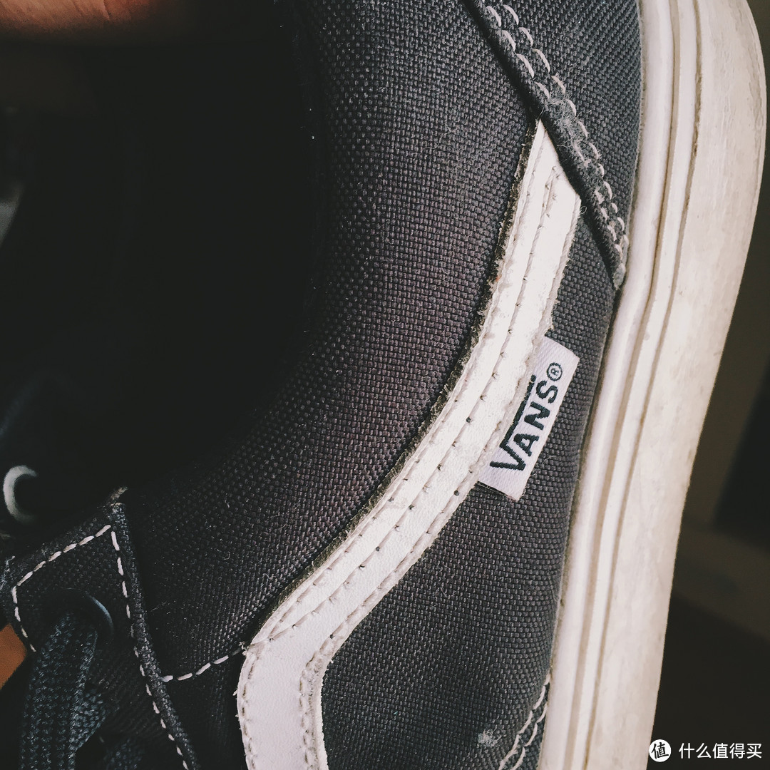 #本站首晒# 允许一部分人在夏天先花哨起来：Vans SK8-Hi GuateWeave Black/Multi 帆布鞋 开箱