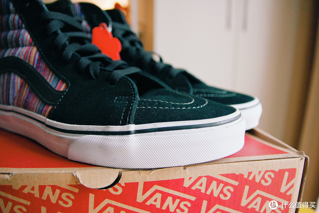 #本站首晒# 允许一部分人在夏天先花哨起来：Vans SK8-Hi GuateWeave Black/Multi 帆布鞋 开箱