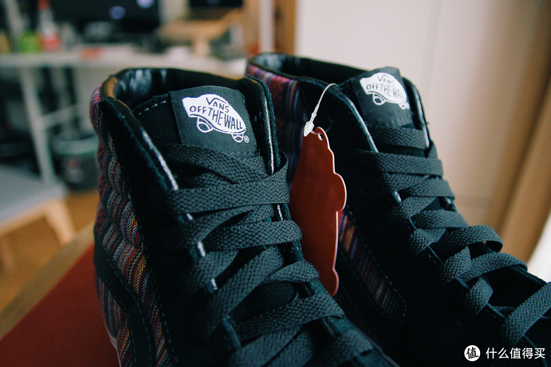 #本站首晒# 允许一部分人在夏天先花哨起来：Vans SK8-Hi GuateWeave Black/Multi 帆布鞋 开箱