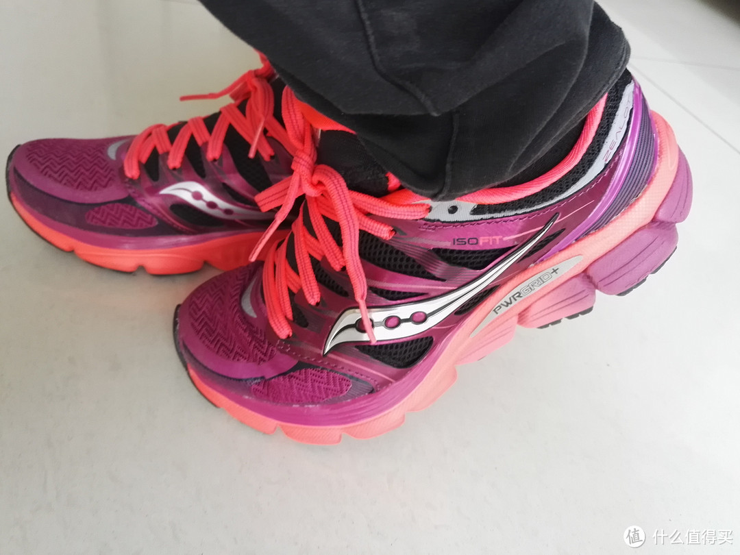 Saucony 索康尼 Women's Zealot ISO Running Shoe 跑鞋 开箱