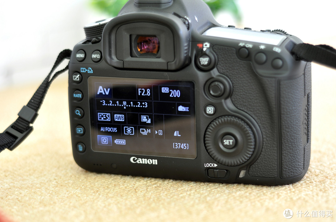 入手佳能5D Mark III 惜别尼康D90