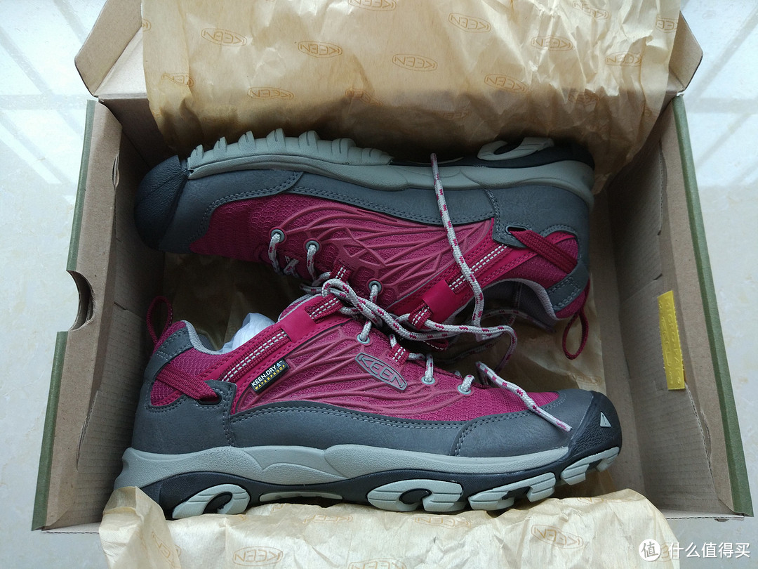 KEEN SALTZM WP Women BRG 8.5 Total 徒步鞋简单开箱