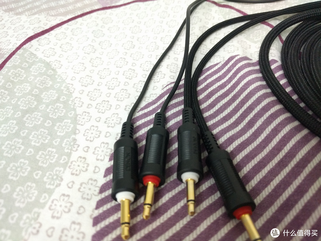 魔龙的狂舞:DENON 天龙 AH - D600 次旗舰耳机