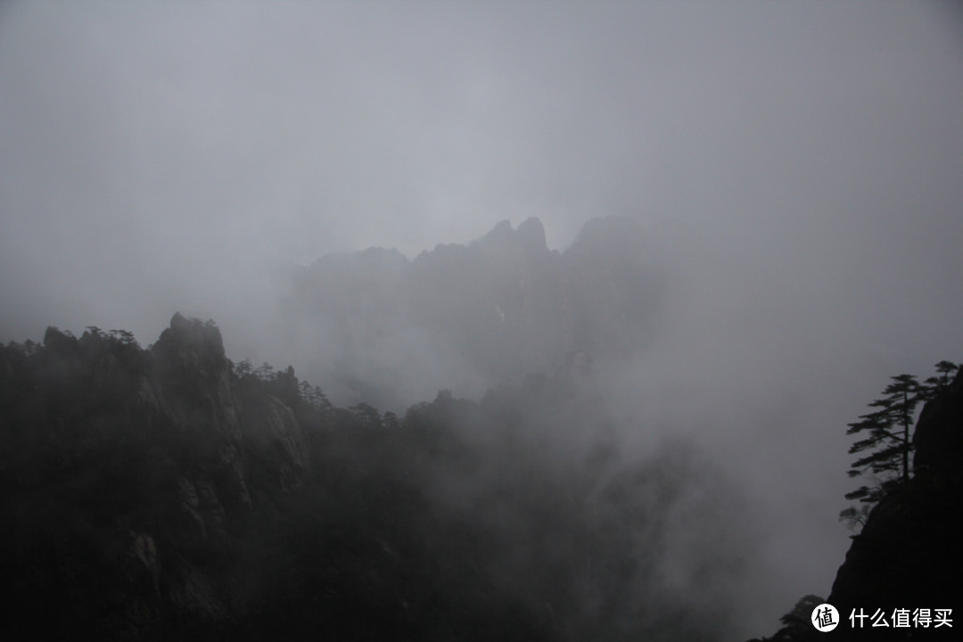 风雨中的黄山风景（留有遗憾，期待下次旅行）