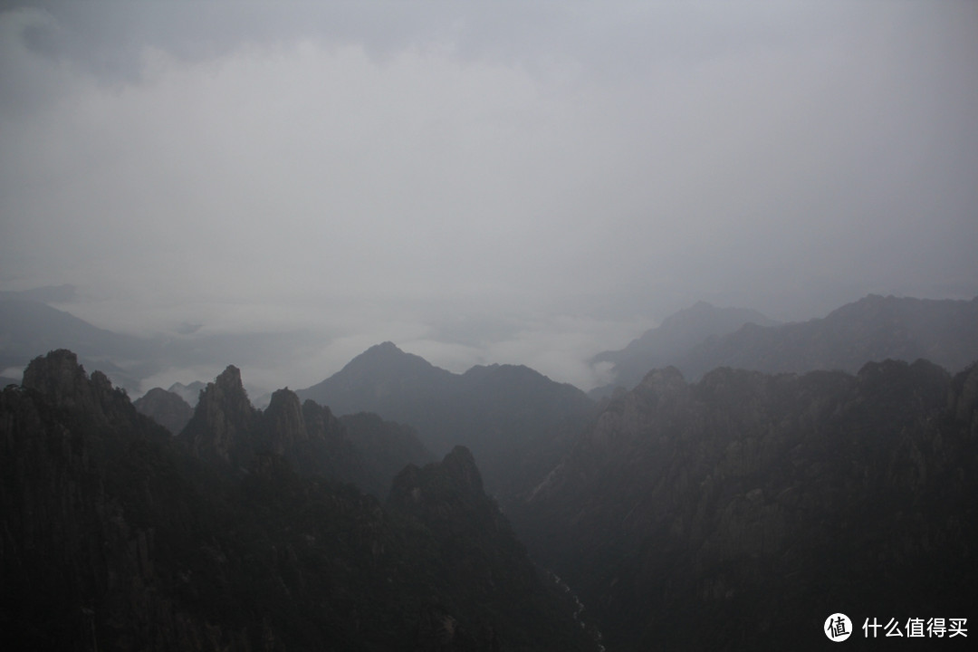 风雨中的黄山风景（留有遗憾，期待下次旅行）