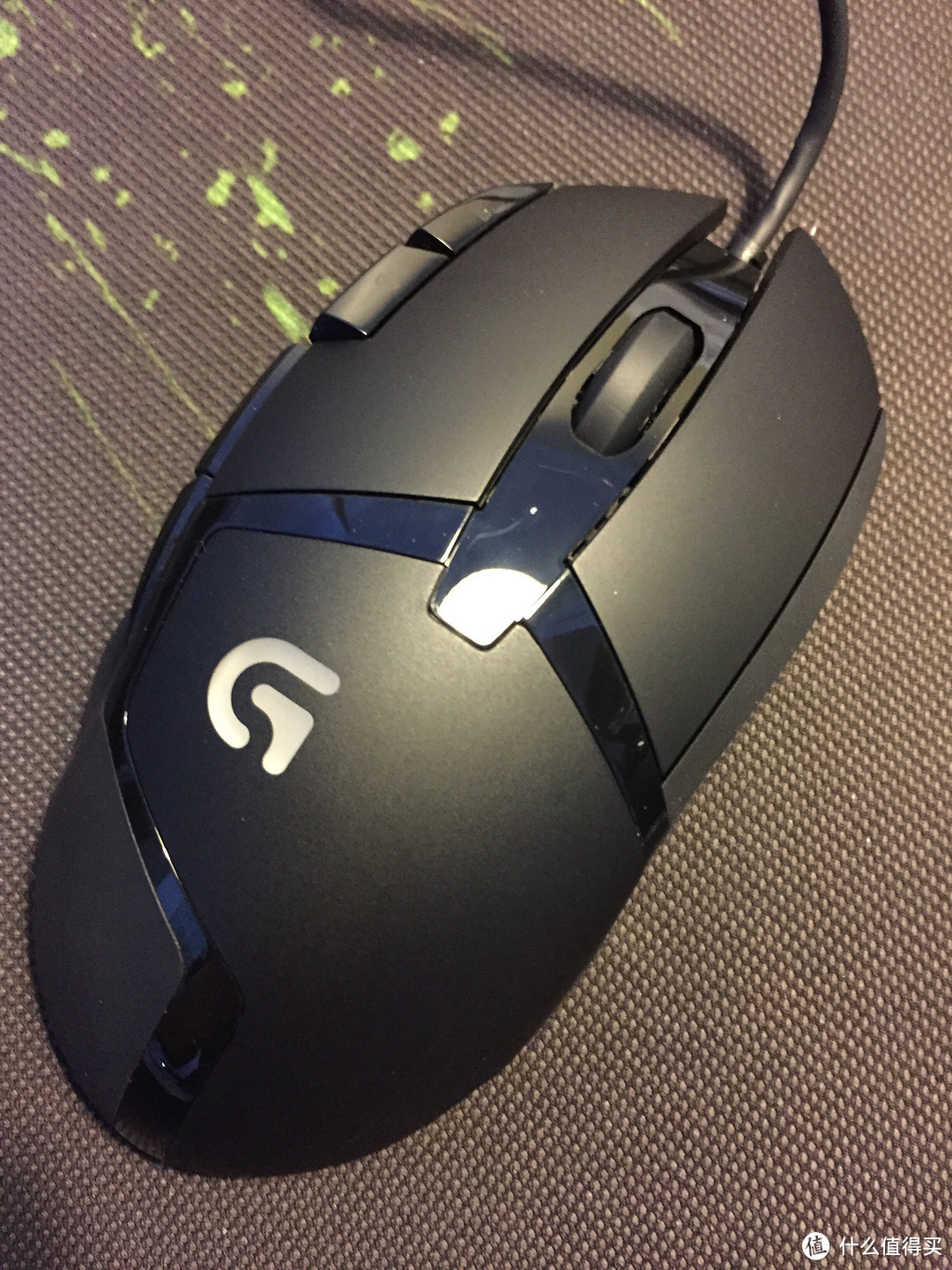 Logitech 罗技 G402游戏鼠标开箱使用