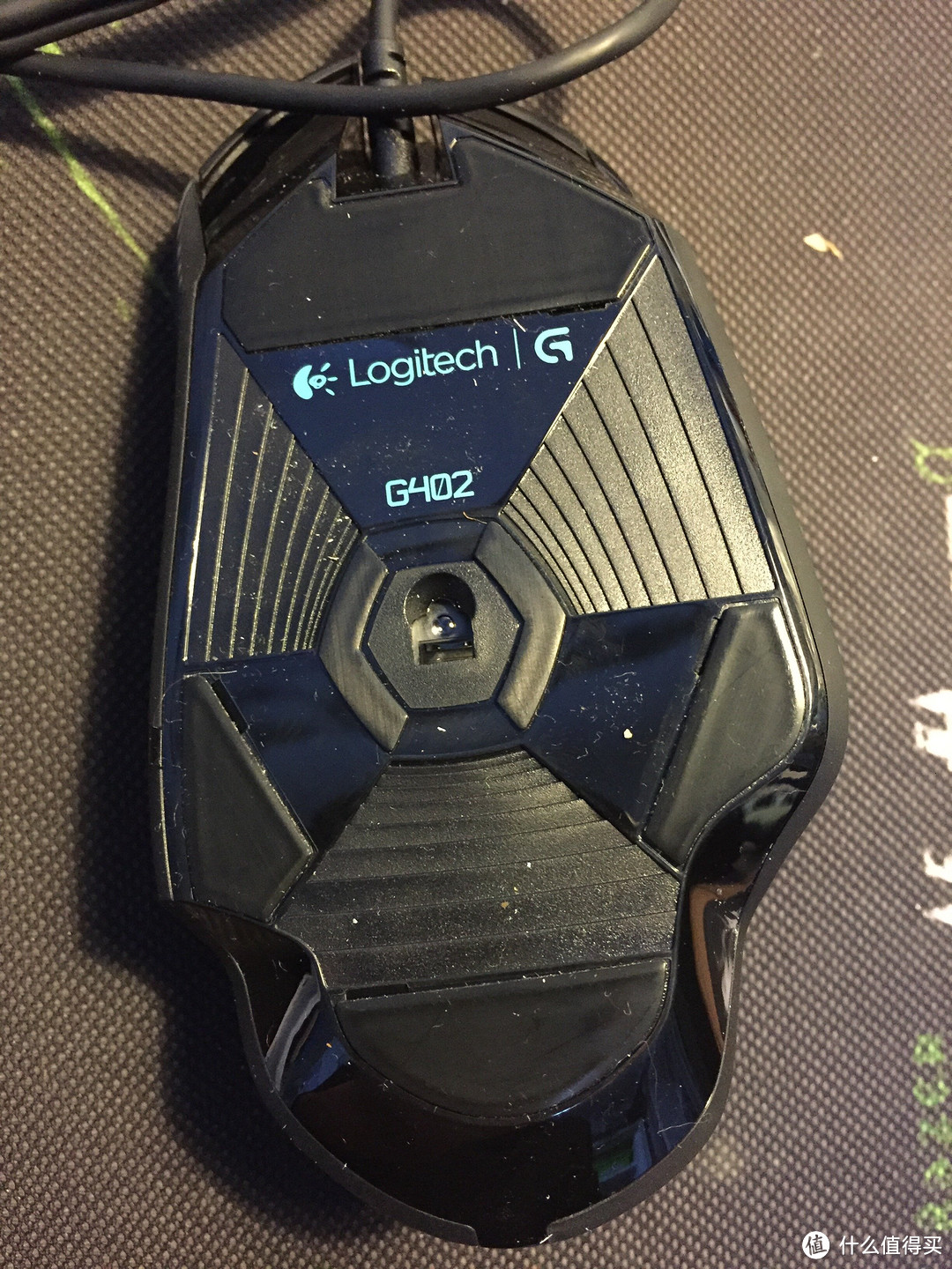 Logitech 罗技 G402游戏鼠标开箱使用
