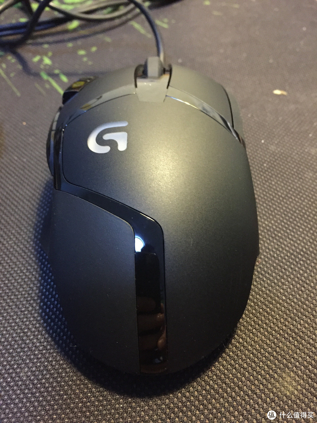 Logitech 罗技 G402游戏鼠标开箱使用