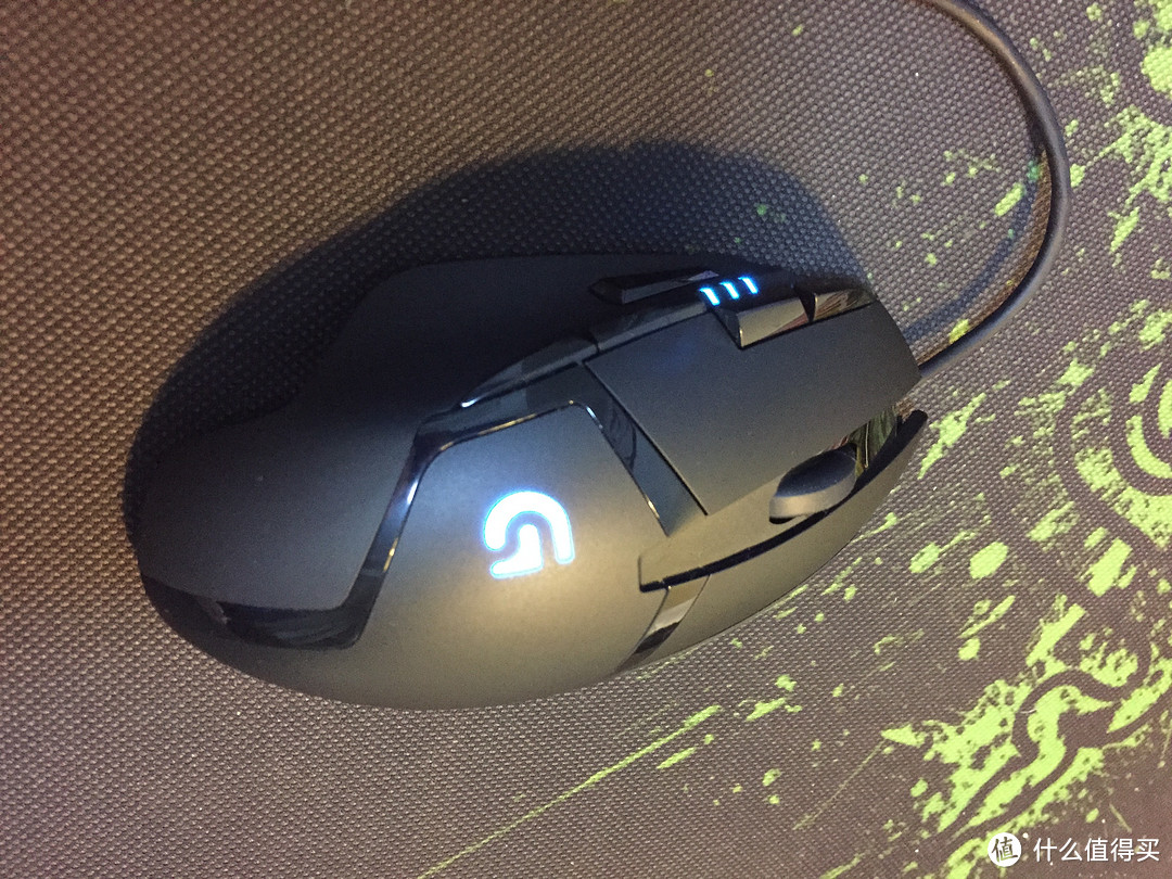 logitech 罗技 g402游戏鼠标开箱使用