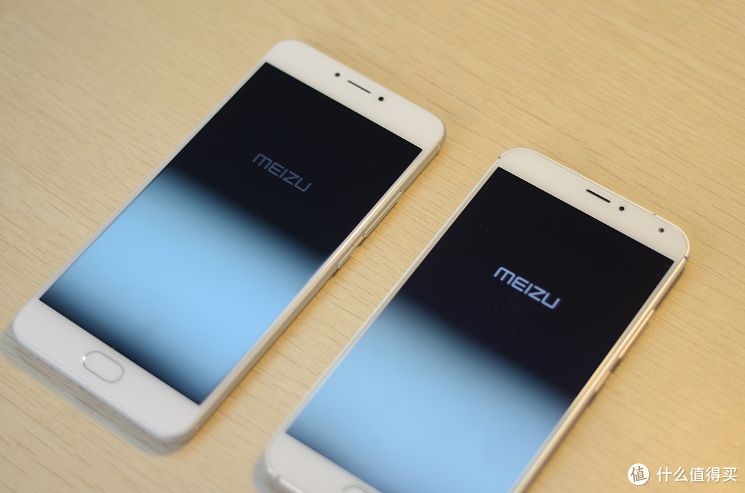 #本站首晒# 谁说旗舰机才有2.5D？MEIZU 魅族 魅蓝 Note3 银白色 开箱