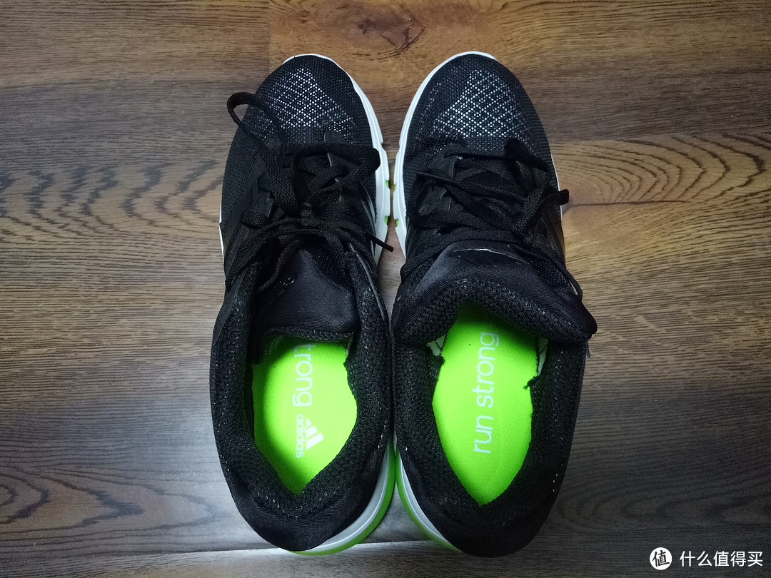 #本站首晒# 北京2016半马赛前装备：Adidas Turbo 3.0 M 男子运动跑步鞋