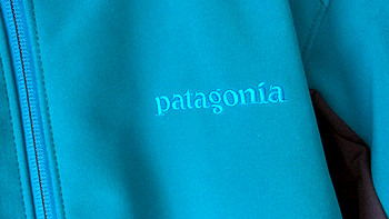 适合初春深秋的好外套：Patagonia Adze Hybrid 软壳夹克