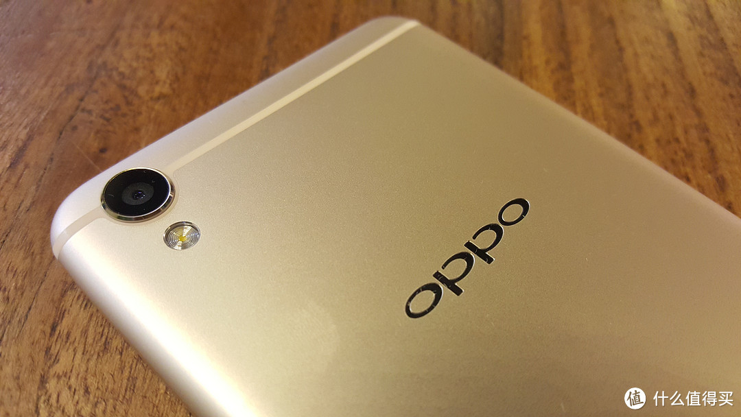 止于美还是岂止于美？你们想了解的OPPO R9和OPPO自拍萌妹子都在这里！