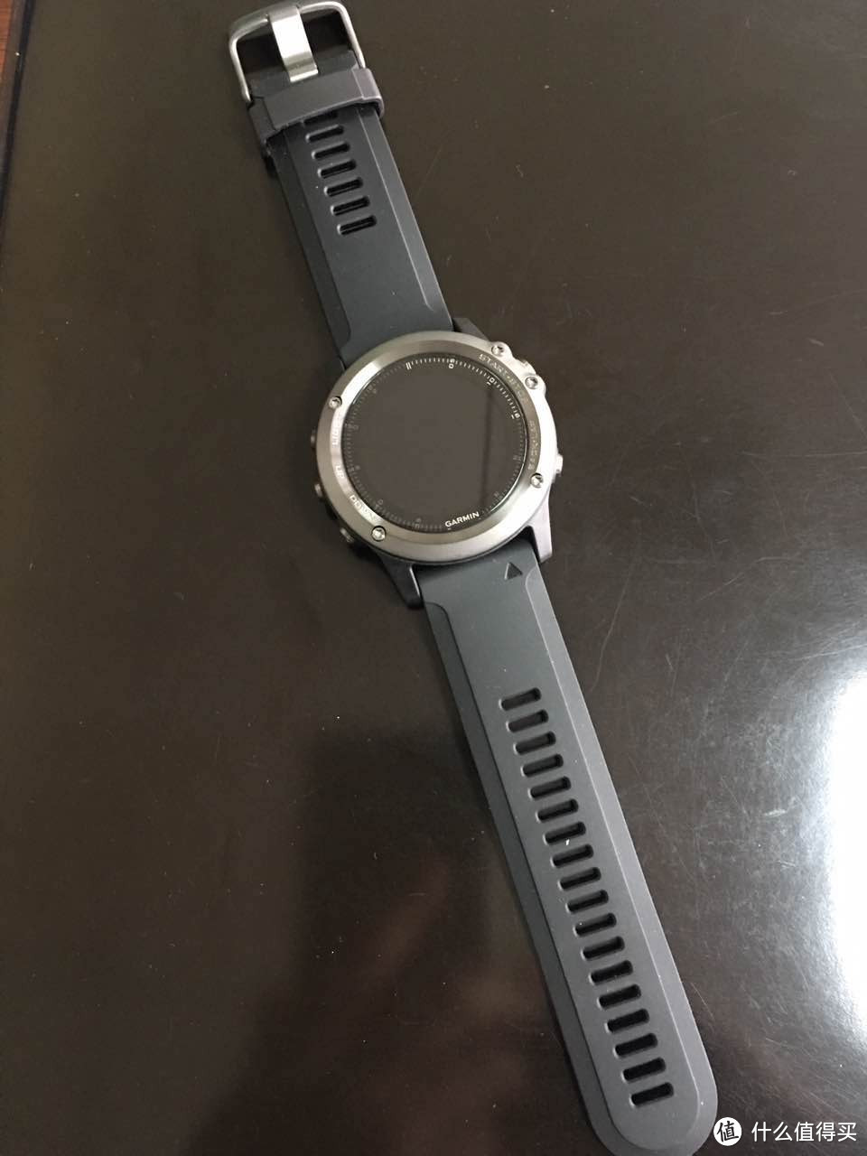 GARMIN 佳明  fenix3 对比 fenix3 hr