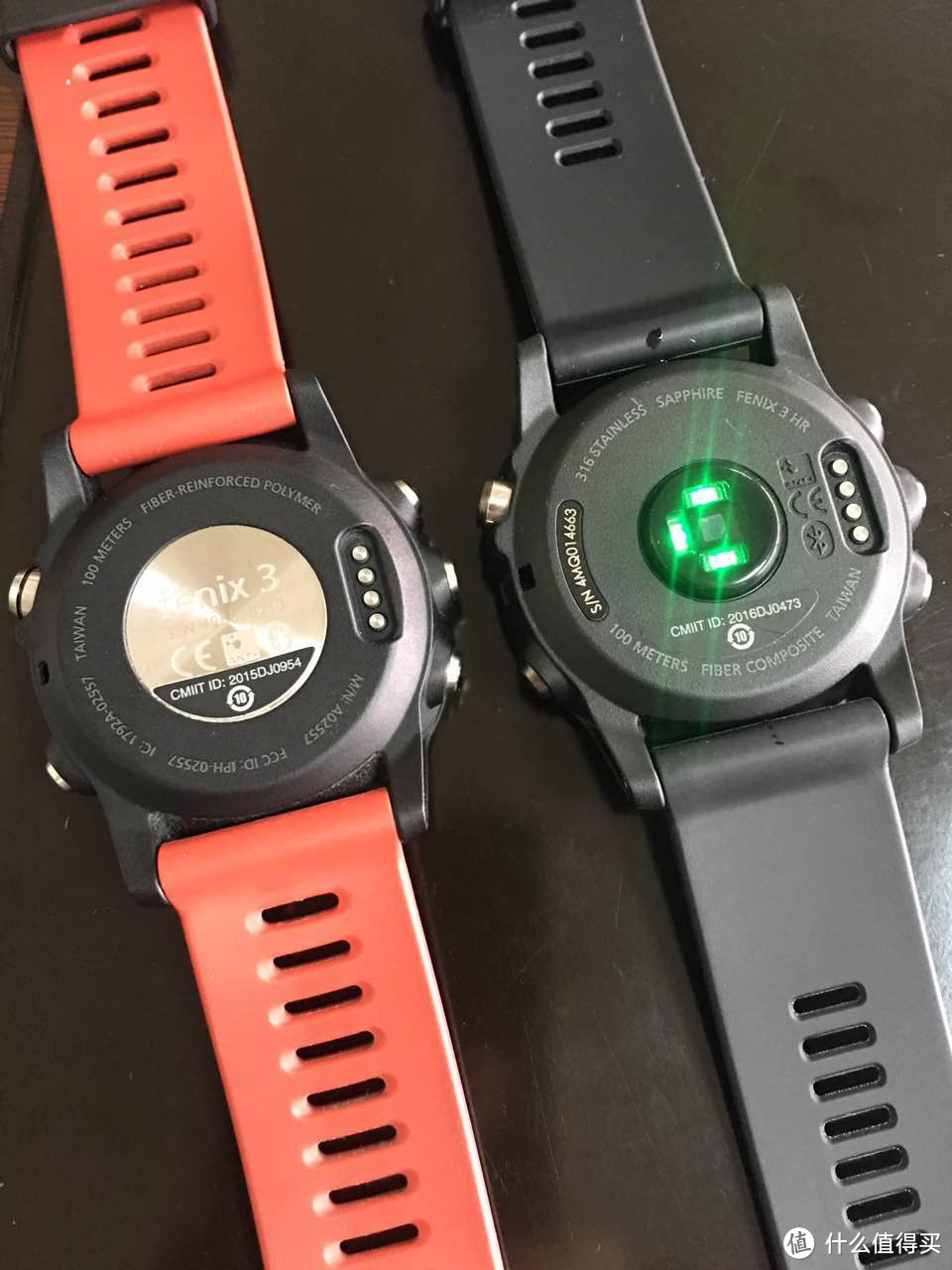 GARMIN 佳明  fenix3 对比 fenix3 hr