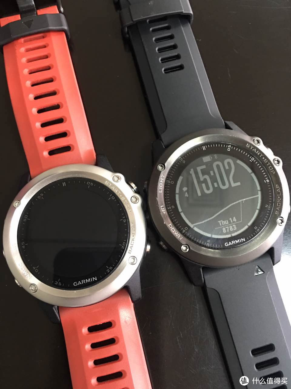 GARMIN 佳明  fenix3 对比 fenix3 hr