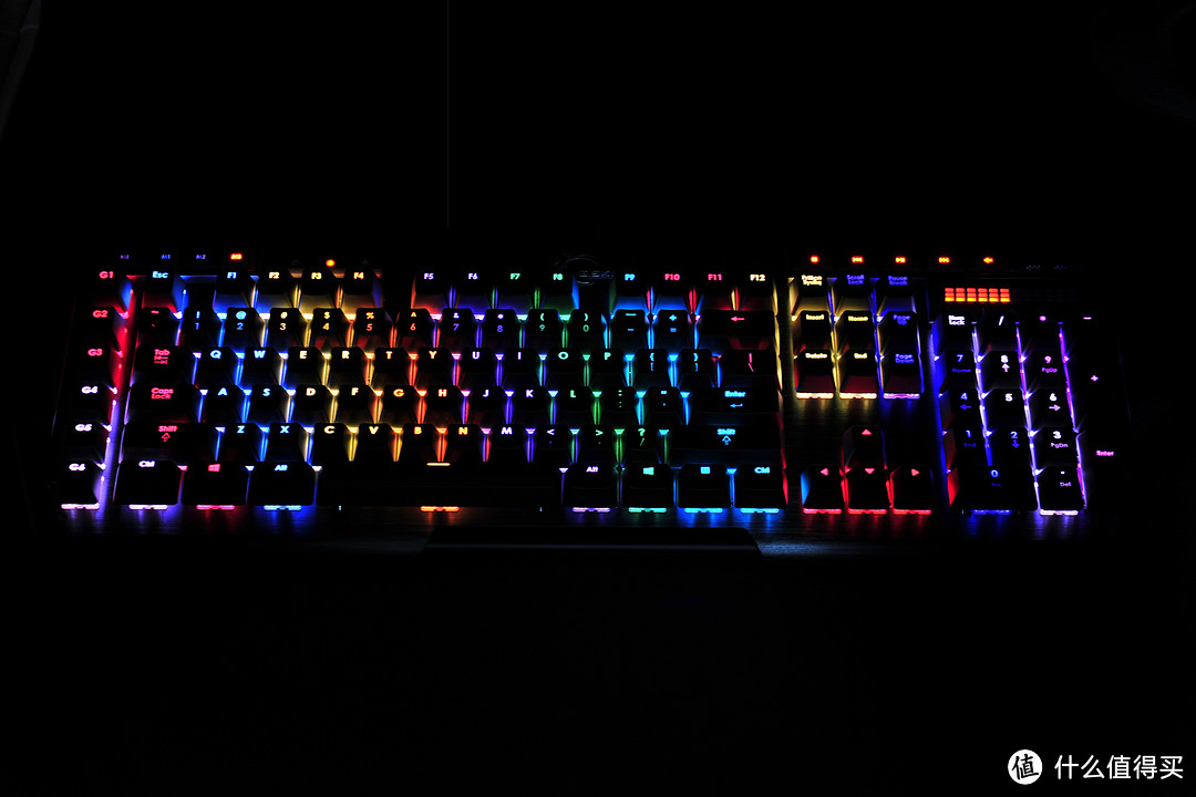 只要一把就足够退烧的竞技键盘G.SKILL芝奇RIPJAWS KM780 RGB