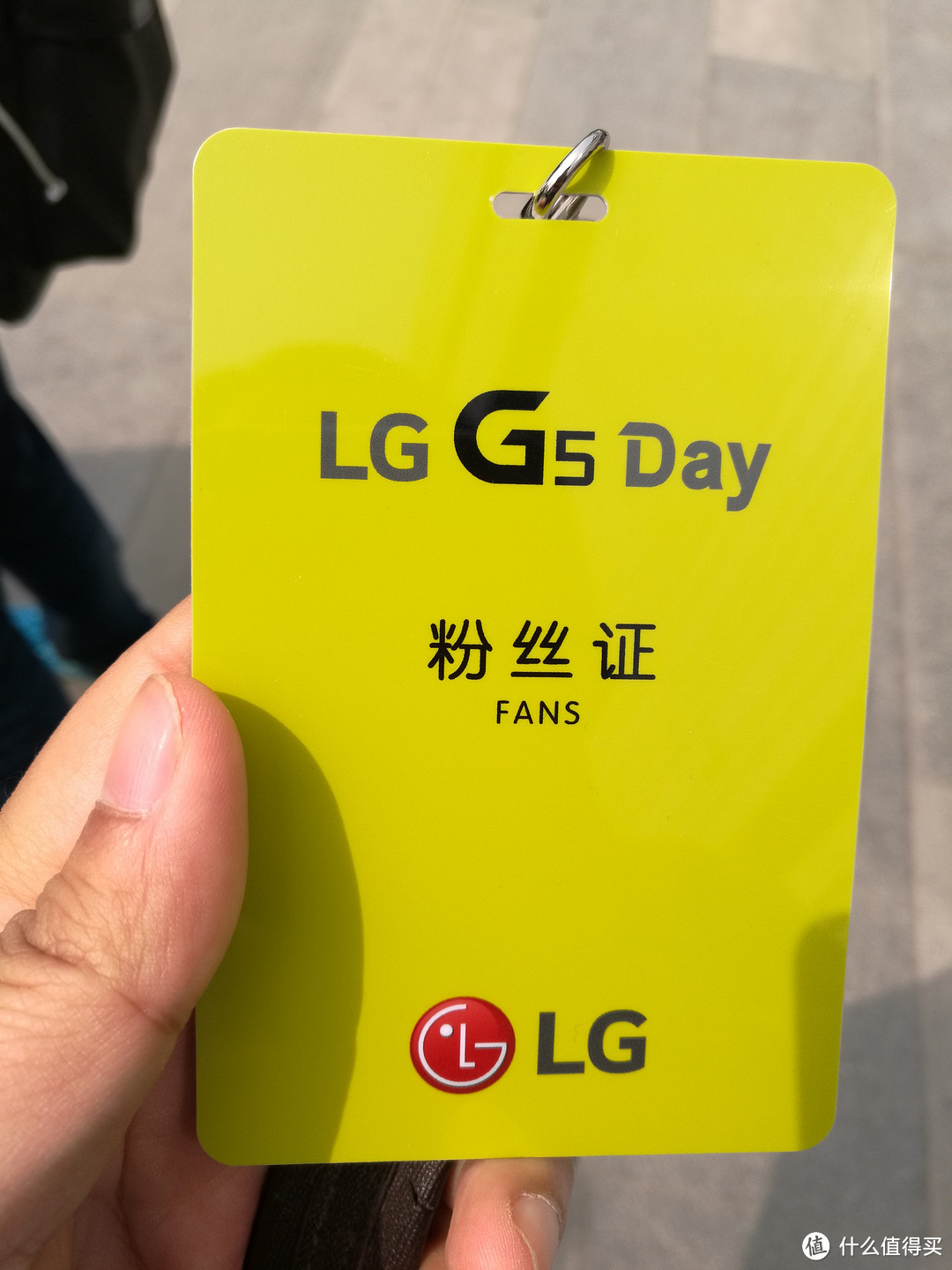 LG HBS-500 蓝牙颈带式耳机 开箱（兼谈LG G5的简单体验）