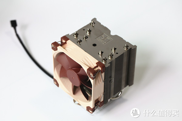 小巧而又强大 - NOCTUA 猫头鹰 NH-U9S 多平台 CPU散热器