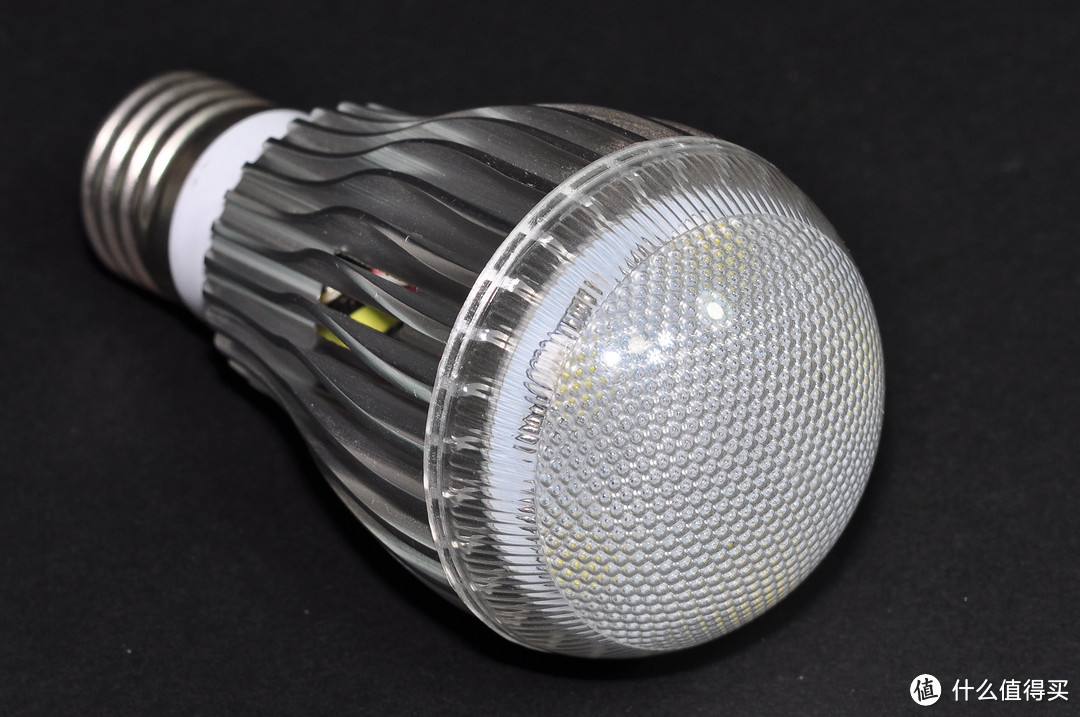 寻找性价比之选 — 横向评测17款廉价LED灯泡，教你如何选购LED球泡