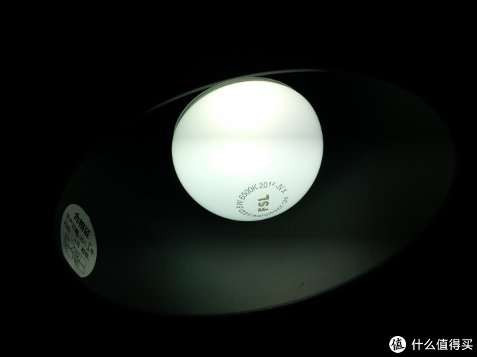 寻找性价比之选 — 横向评测17款廉价LED灯泡,教你如何选购LED球泡