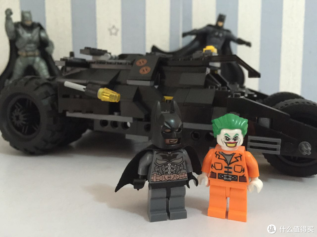 平民版蝙蝠战车也很拉风哟：得高 7105 蝙蝠侠战车