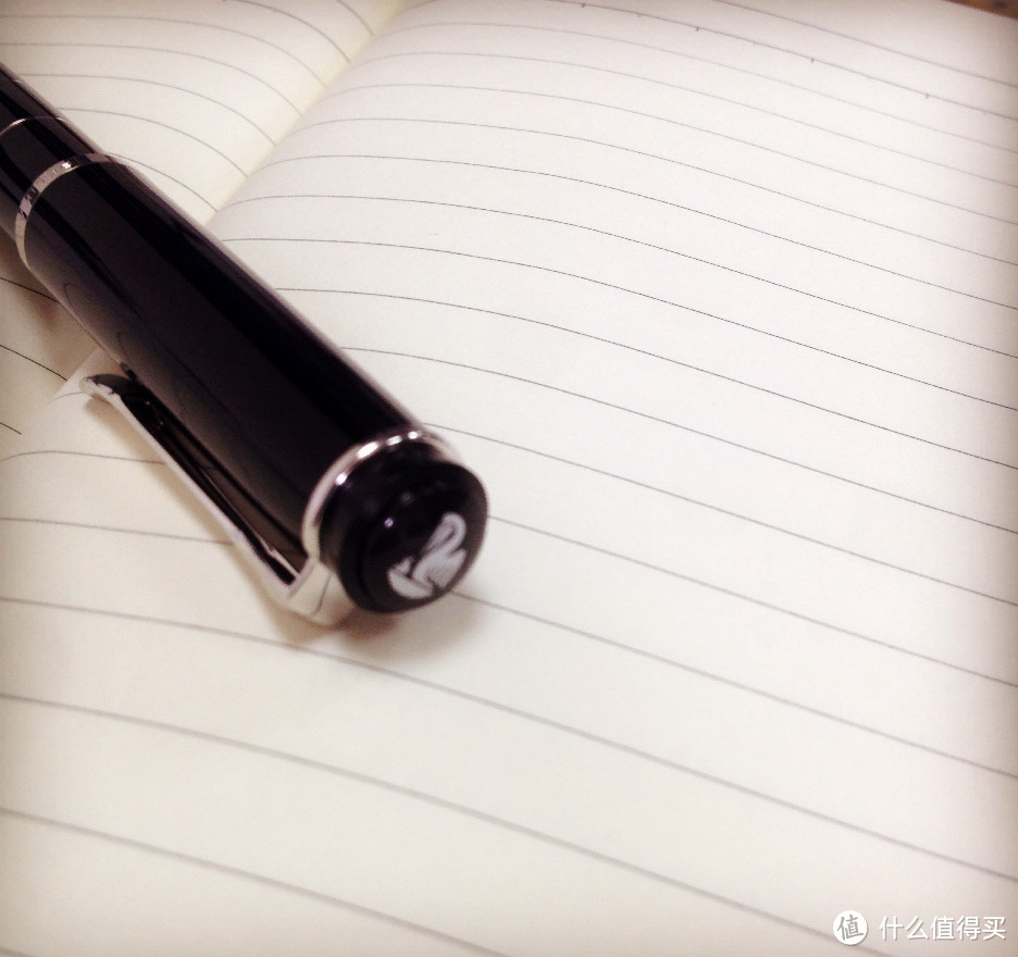 一个会计工作者的钢笔情怀：Pelikan 百利金 M215 钢笔