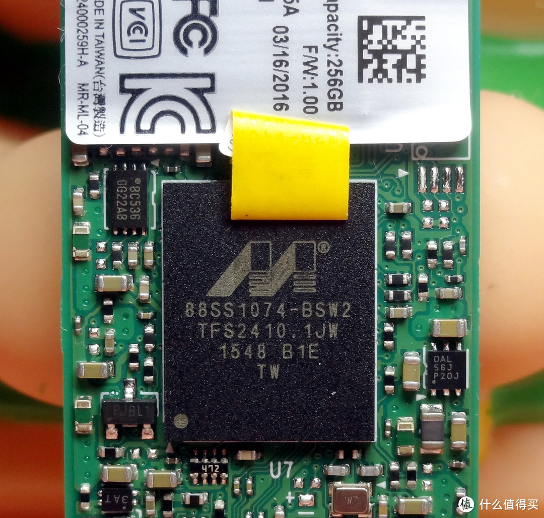 入门级SSD如何选？高端TLC or 低端MLC？