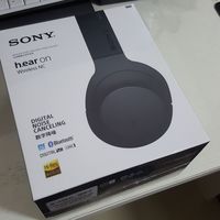 索尼 h.ear on Wireless NC MDR-100ABN 耳机外观展示(开关|耳罩)