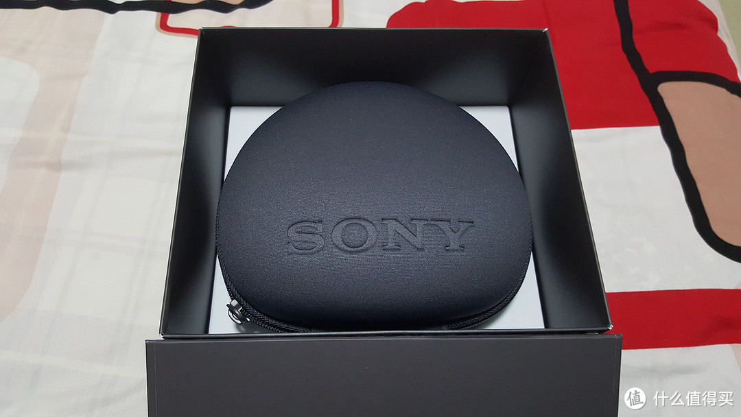 明明可以靠颜值，偏偏要拼实力——SONY 索尼 MDR-100ABN蓝牙降噪耳机开箱+简评