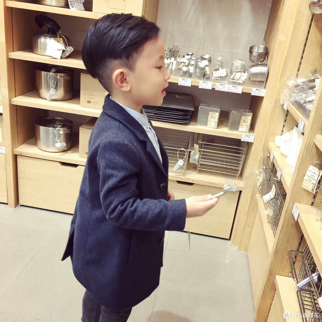 又萌又帅：韩国海淘背回 GUCCI 古驰 男童小外套