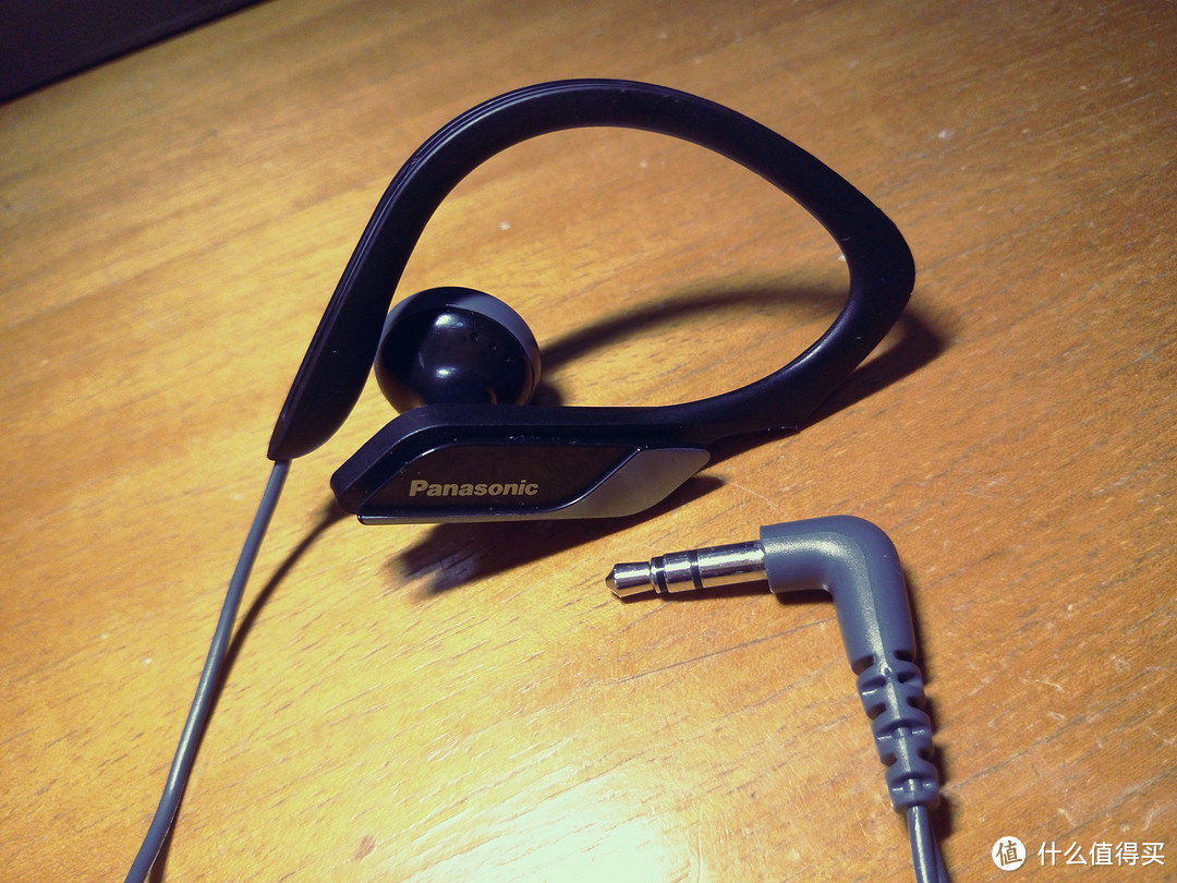 低价运动耳机值不值得买？松下RP-HS34E、苹果耳机、威斯顿Performance Earphones