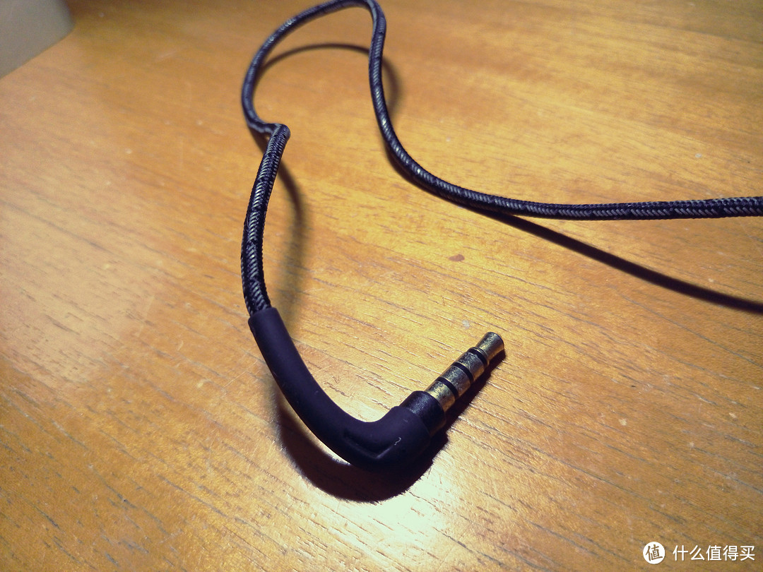 低价运动耳机值不值得买？松下RP-HS34E、苹果耳机、威斯顿Performance Earphones