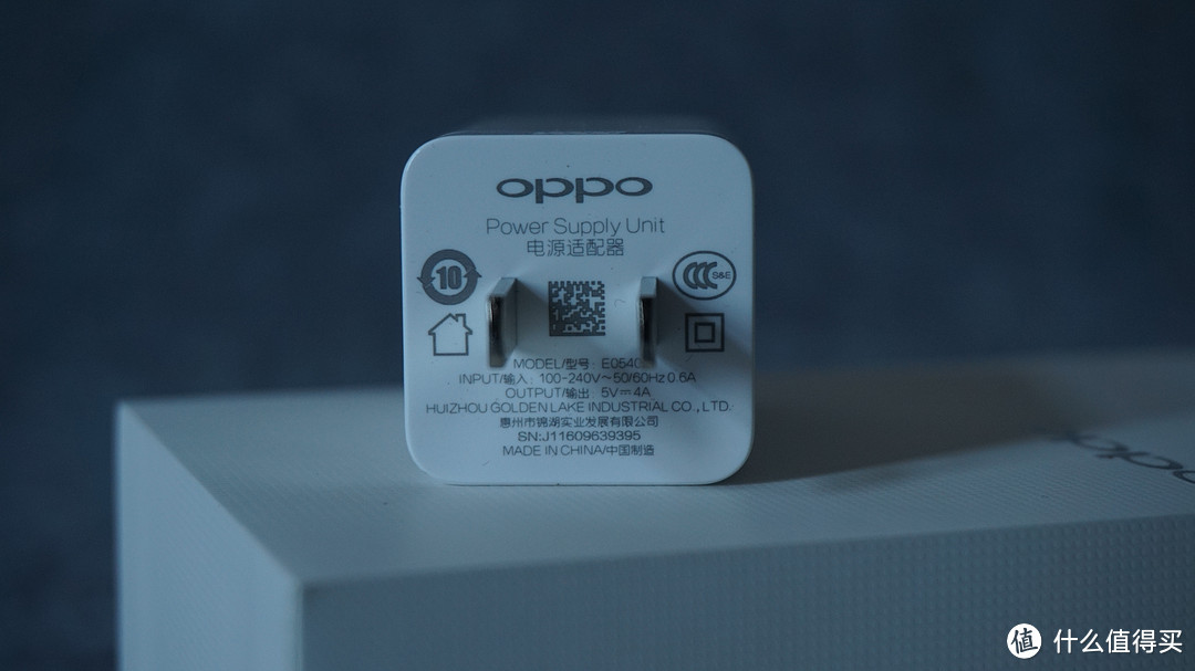 性能一般，自拍强悍——OPPO R9 智能手机体验