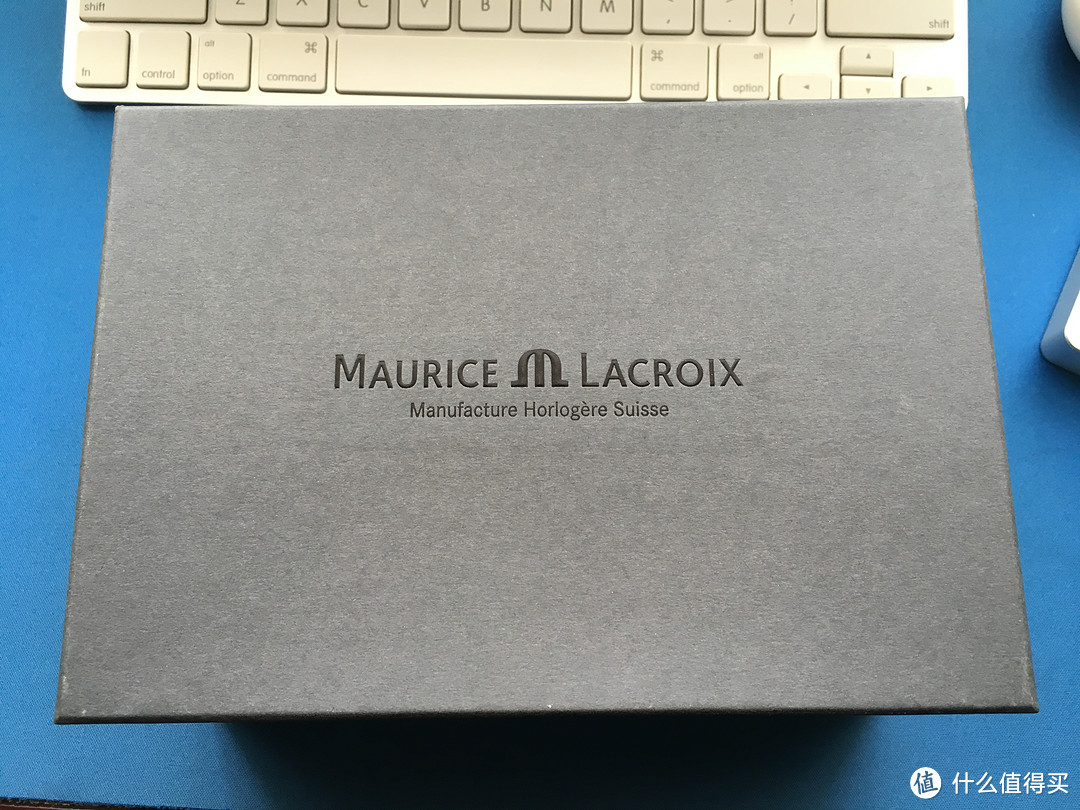 黑白双煞之 MAURICE LACROIX 艾美 Les Classiques 典雅系列 LC1148-SS001-131 男款时装腕表