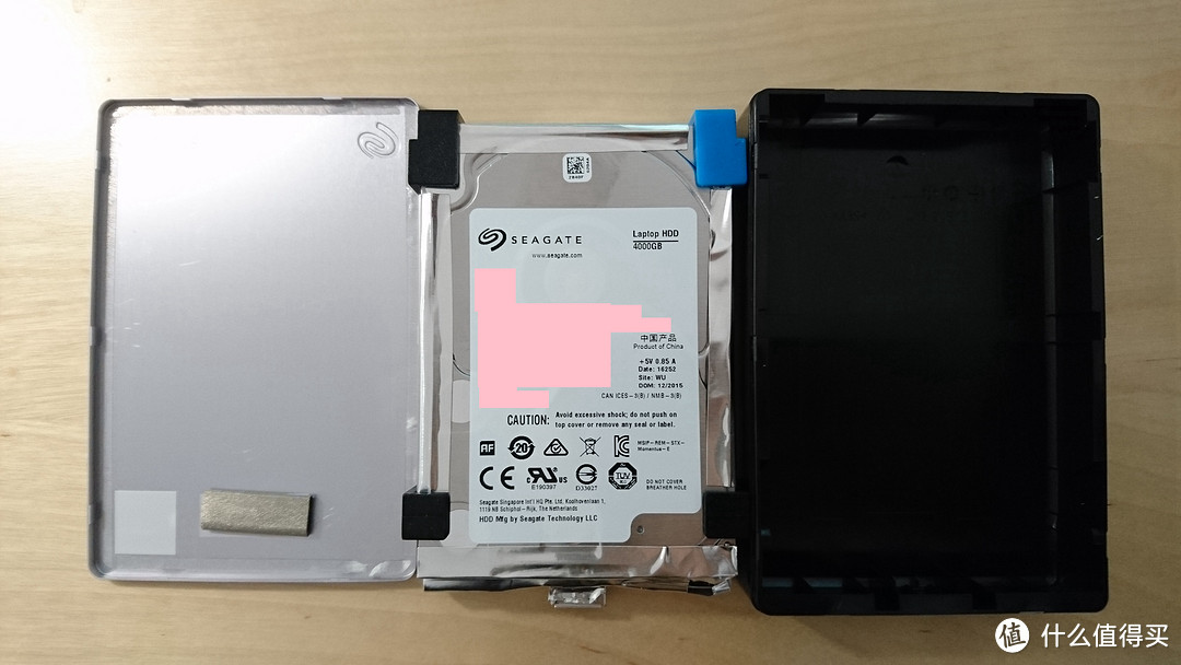 空间不足？拆盘来凑:SEAGATE 希捷 2.5寸 新睿品 4TB 硬盘简易拆解