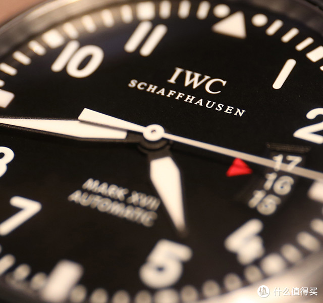 书写沙夫豪森的非凡：IWC 万国 飞行员 马克XVII 开箱