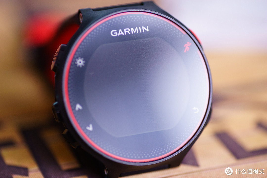 我问我答——关于GARMIN 佳明 Forerunner 235手表的20个问题