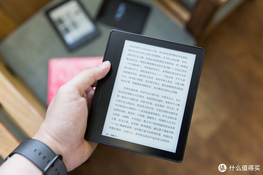 《到站秀》第44弹：Amazon 亚马逊 Kindle Oasis 电子书阅读器