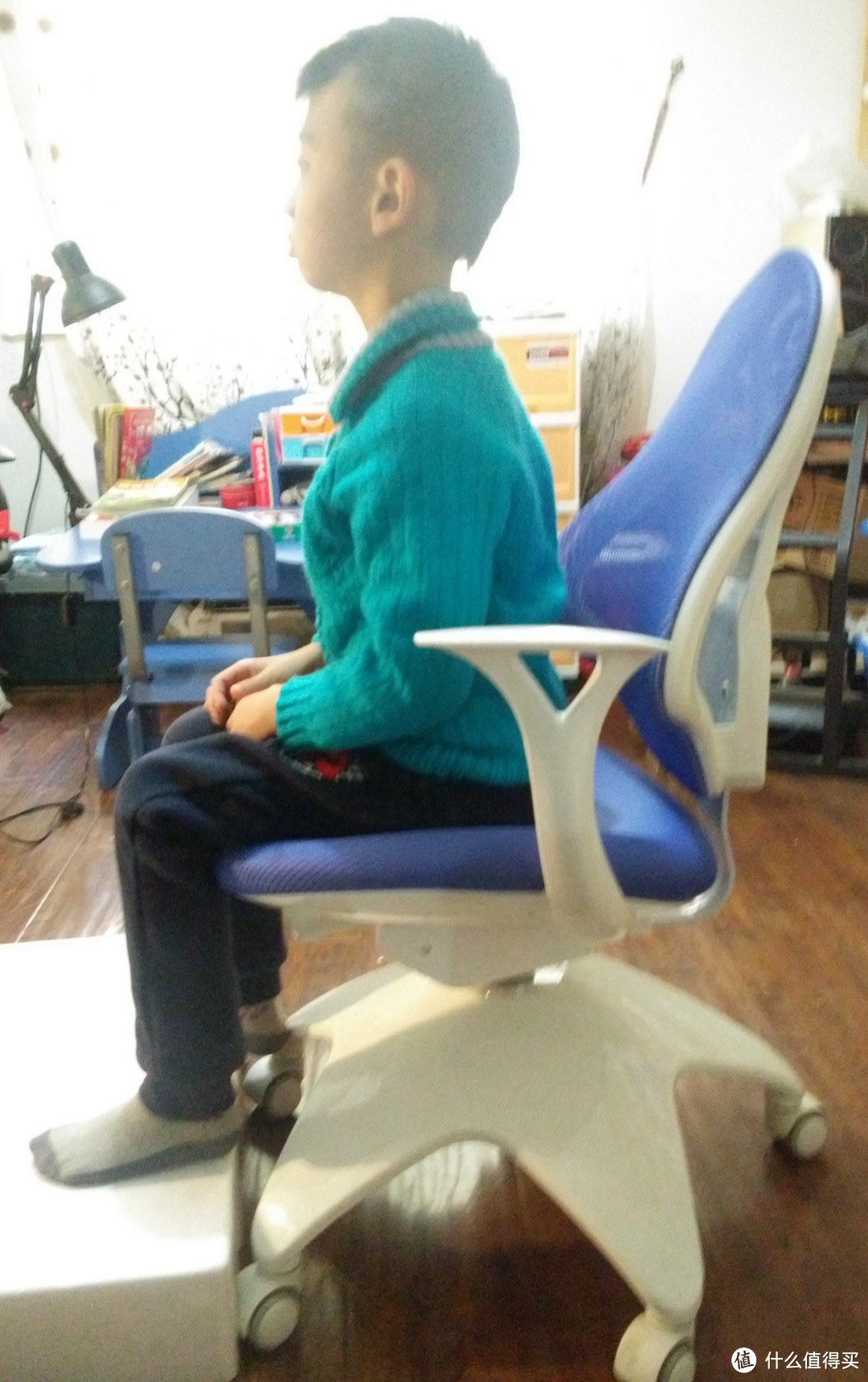 让人满意的--小哼唧 XHJZ6001 儿童学习桌椅套装众测体验（多图预警）