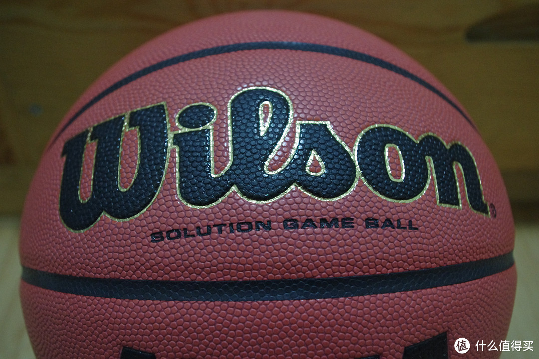 来自女生的篮球评测——WILSON WTB0700，我用过的最贵的篮球