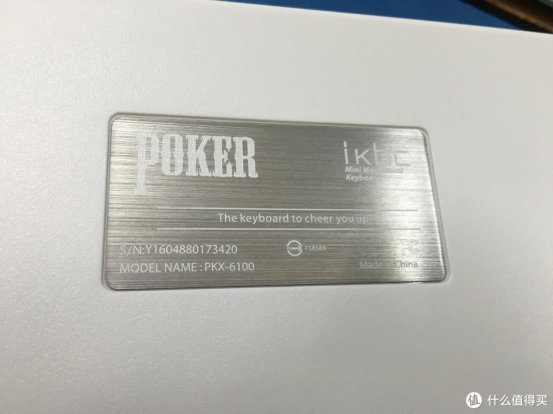 iKBC poker 升级版 键盘 开箱