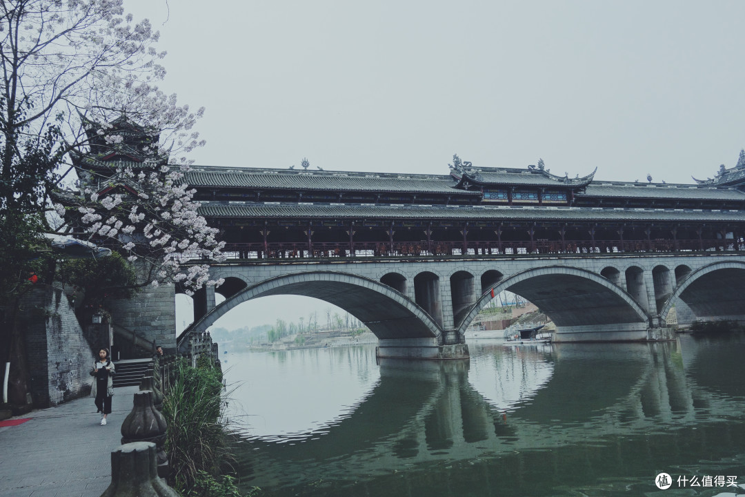 拜水都江堰(没去)问道青城山(没去):都江堰街子古镇一日游
