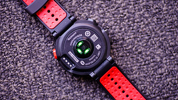 佳明 Forerunner 235手表使用总结(佩戴|传感器|屏幕)