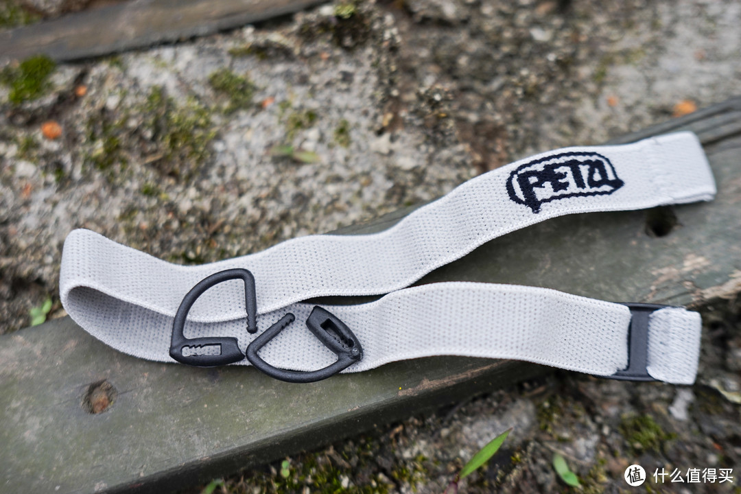 入坑之PETZL 攀索 E87AHB 户外头灯