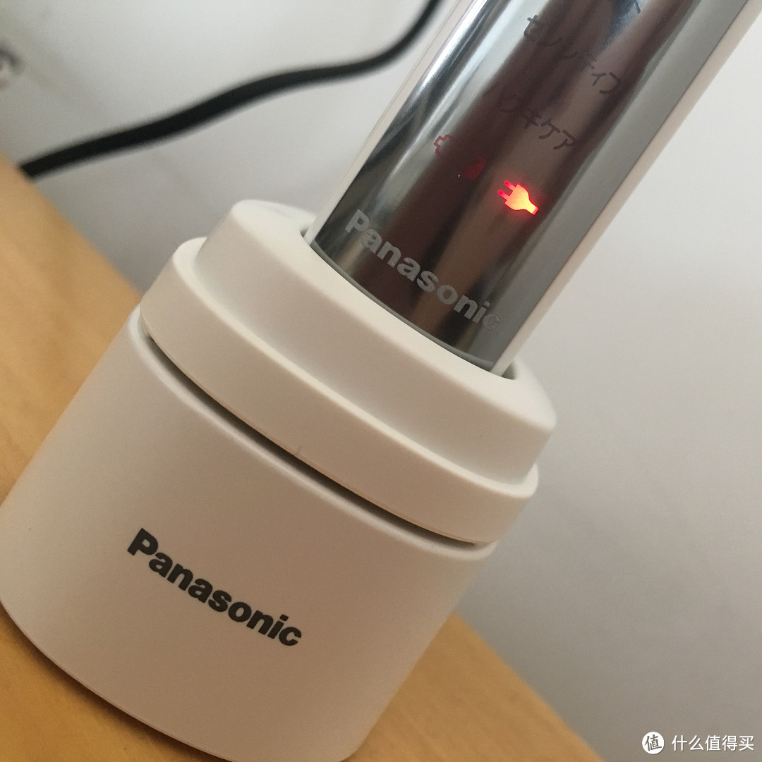 松下黑科技：Panasonic 松下 EW-DE43-S 声波电动牙刷