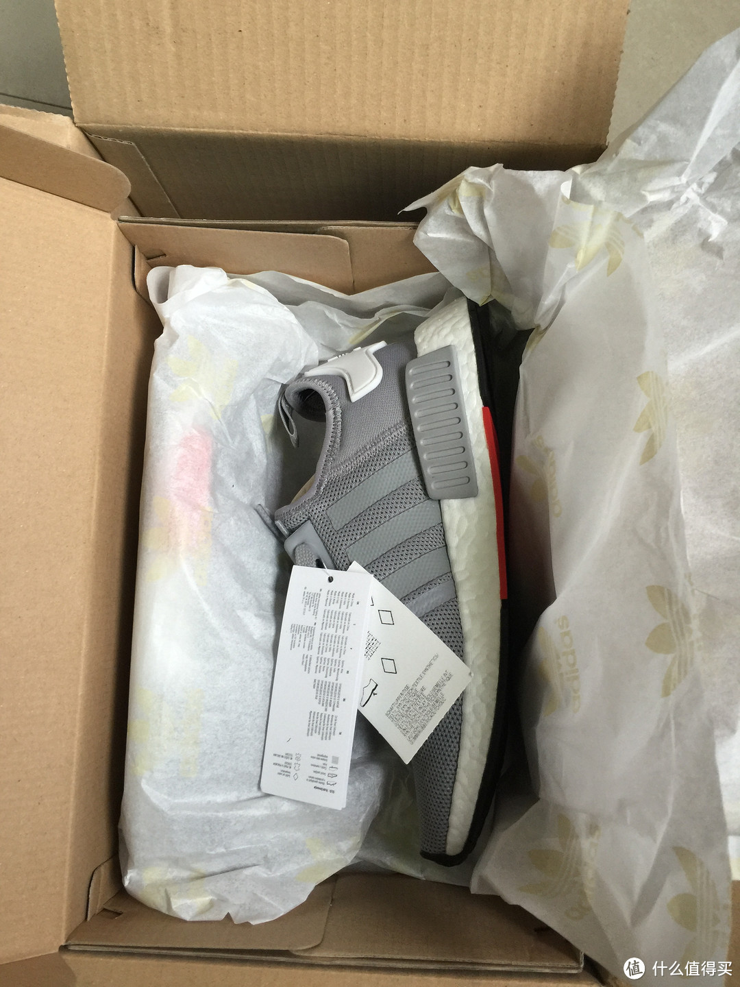 adidas 阿迪达斯 NMD 莫斯科城市版和夜光版 跑鞋