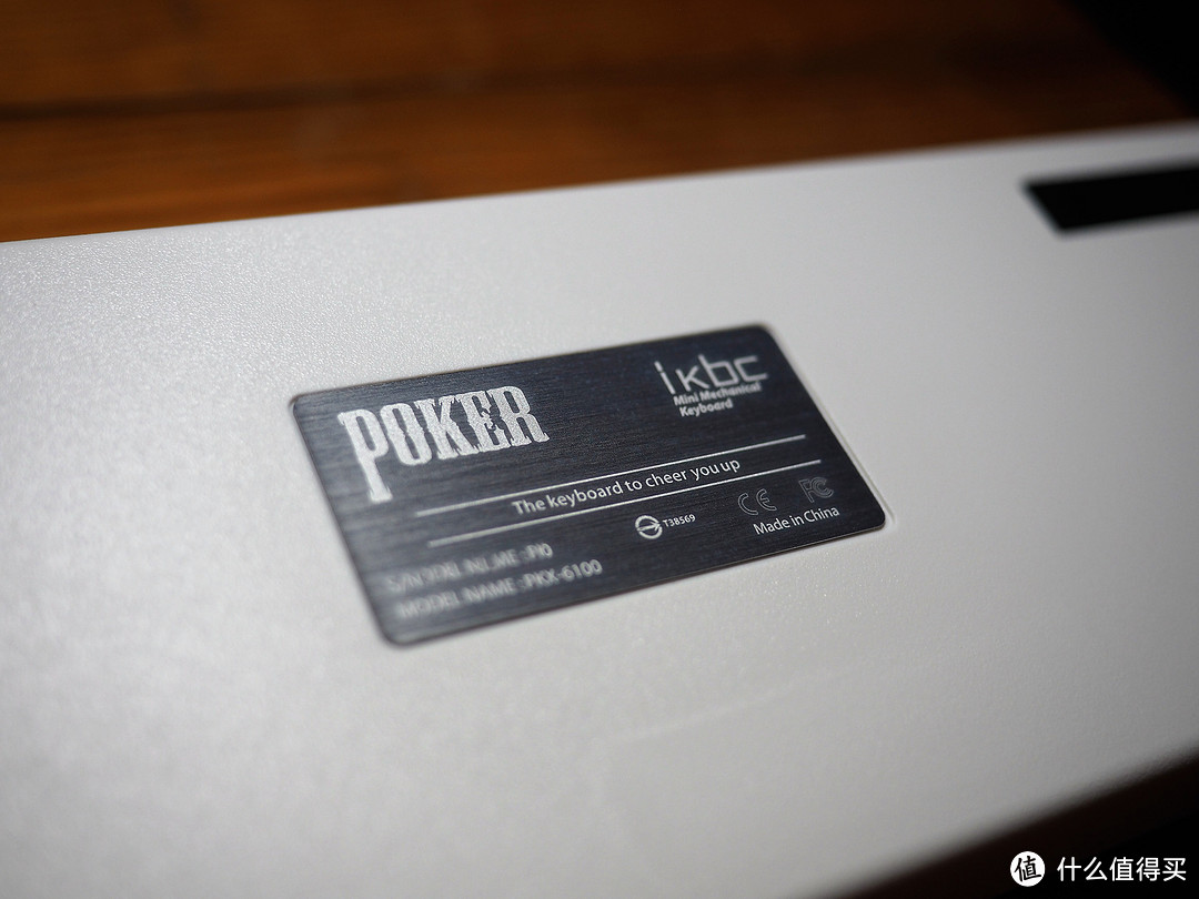 复刻经典——iKBC Poker 升级版机械键盘