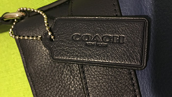 被关税新政吓坏的代购产品——媳妇的礼物——COACH 蔻驰 单肩包