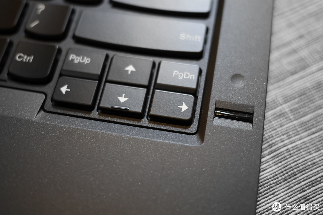 小黑ThinkPad T450s 14英寸 超极本 开箱及他的小伙伴们（多图杀猫）